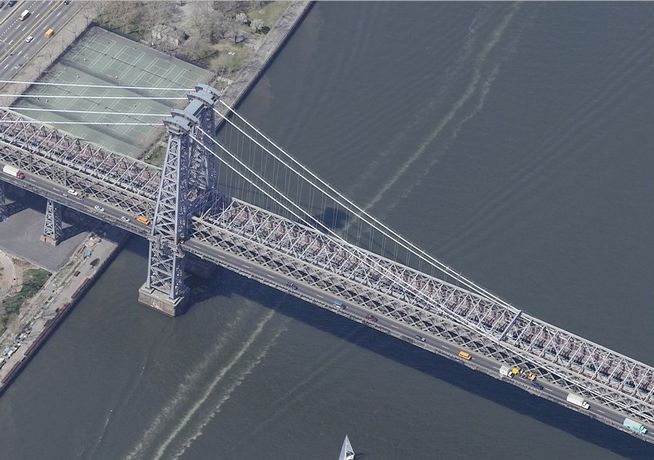 East River Bridges - Williamsburg Bridge: Williamsburg Bridge 2